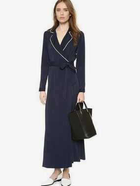 NWT AYR Robe Dress in classic navy effortless, timeless, & incredibly flattering